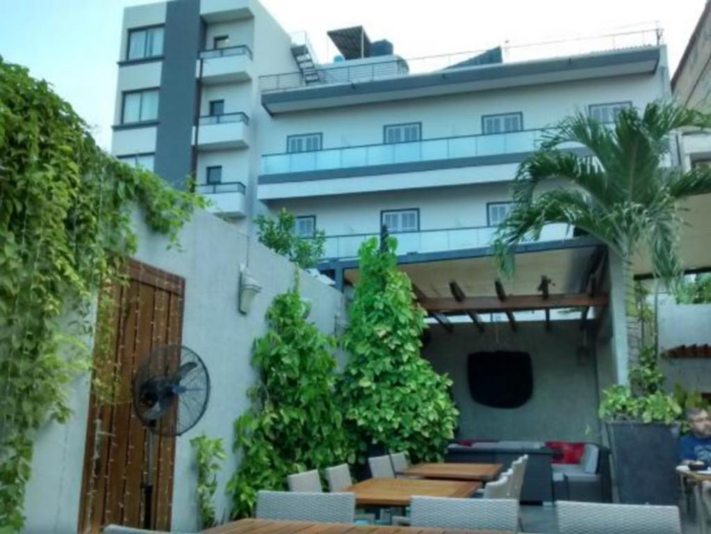 Hotel & Restaurant Farid Дакар Екстер'єр фото