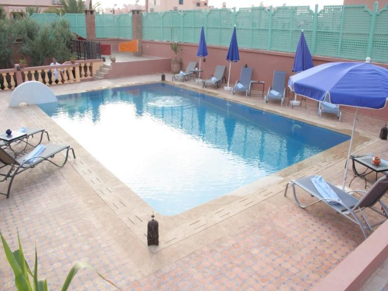 Hotel & Restaurant Farid Дакар Екстер'єр фото