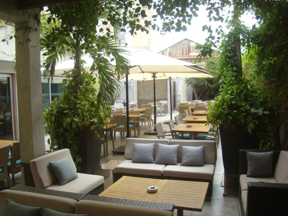 Hotel & Restaurant Farid Дакар Екстер'єр фото